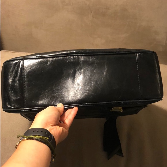 🎉🥳 HP!! Coach poppy satchel bag black with pink lining - Picture 7 of 16